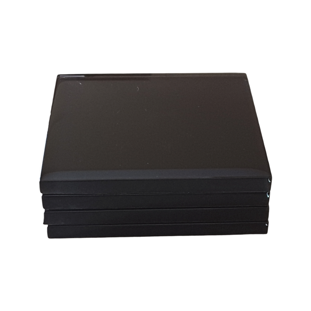 Siyah Cam Bardak Altlığı – Modern ve Şık Masa Dekoru