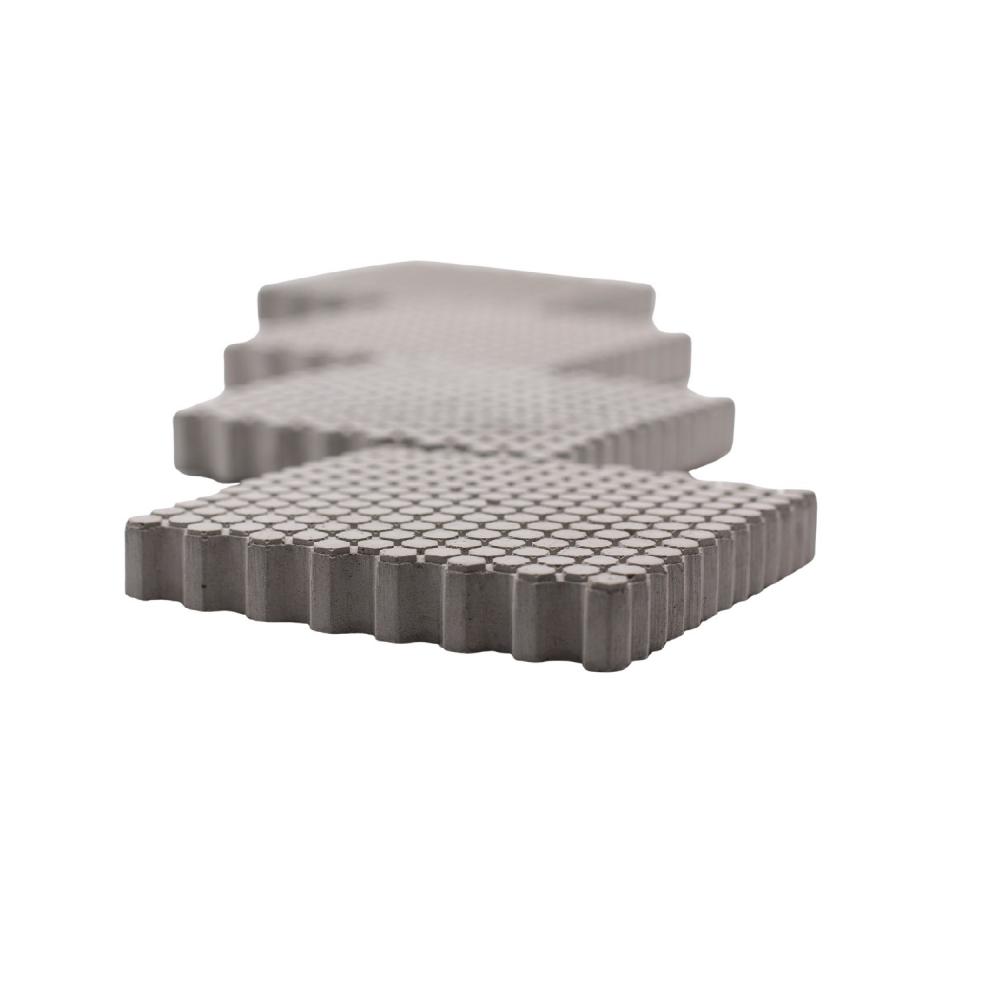 Modern Dokulu Beton Bardak Altlığı – El Yapımı Ofis & Ev Aksesuarı