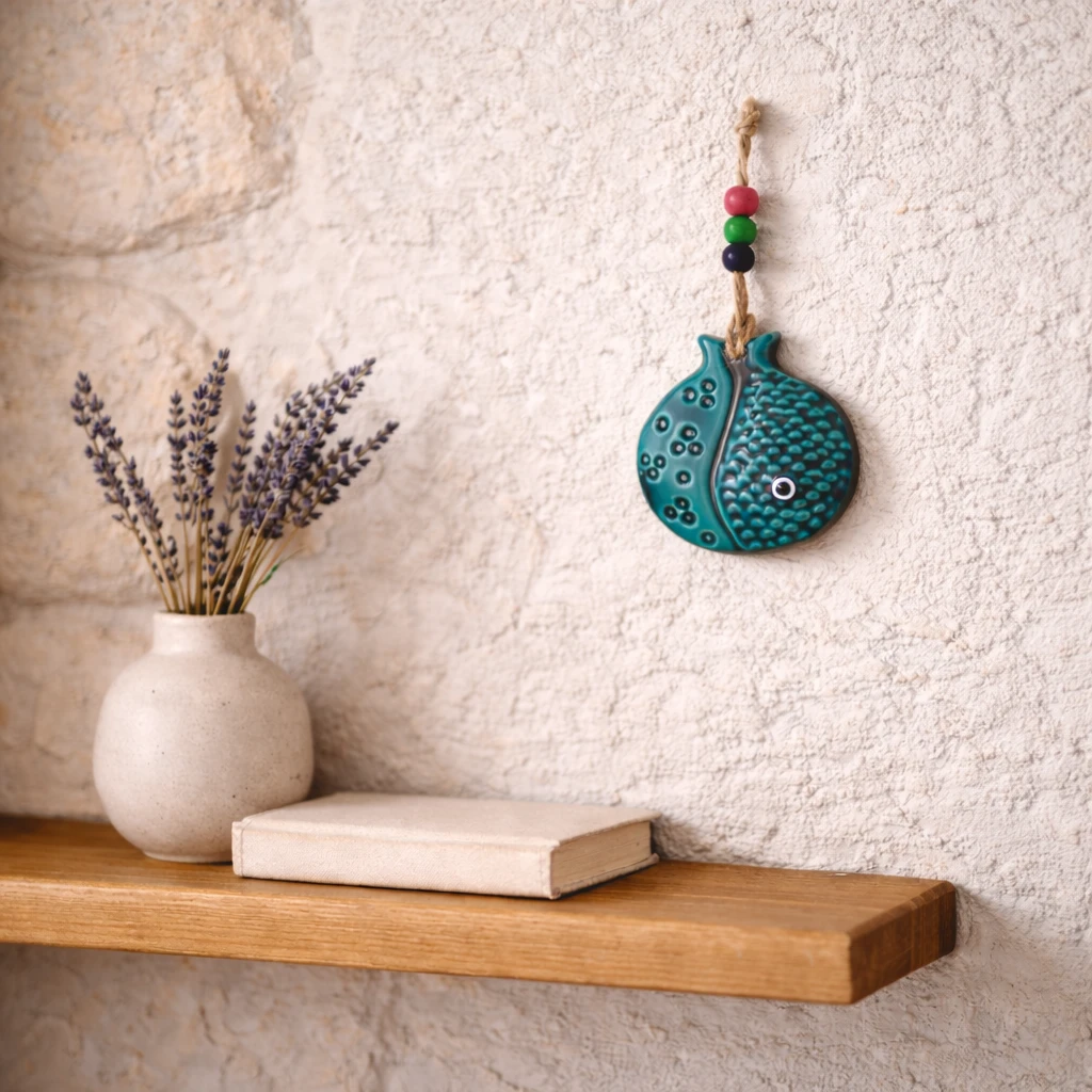 Dekoratif Turkuaz Renk Nar Seramik Duvar Süsü